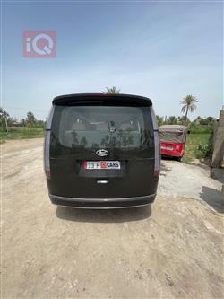 هيونداي ستاريا
